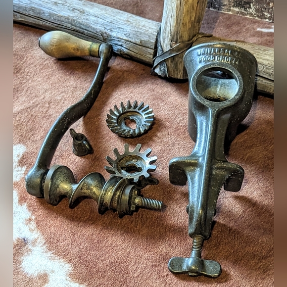 Antique 1899 L F & C New Britain CT Cast Iron Food Chopper Universal 1 - Picture 4 of 13